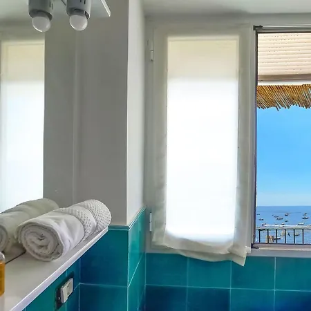 - Casa Raffi *